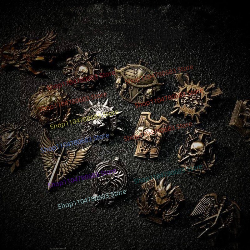 Брошь-эмблема 40K Burning Gala – обзор и цена Men Accessories Collection